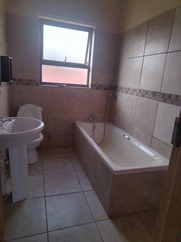 To Let 3 Bedroom Property for Rent in Rustenburg North West